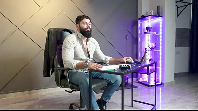 mattmasterss online show from 15, 12, 2024