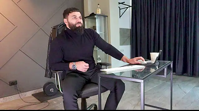 mattmasterss online show from 2, 1, 2025