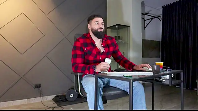 mattmasterss online show from 9, 2, 2025