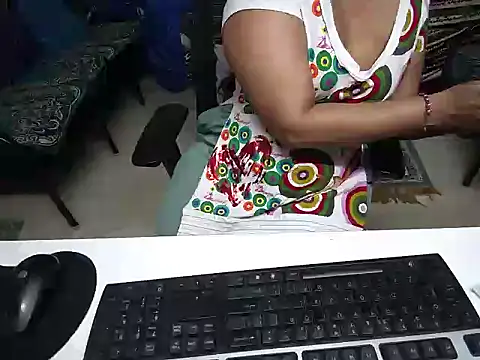 Arushisingh8888 online show from 15, 2, 2025