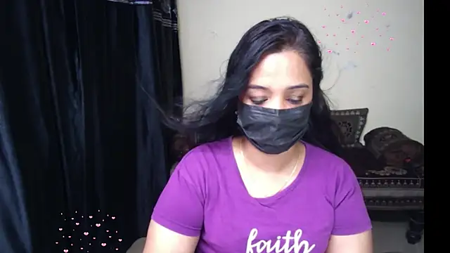 Arushisingh8888 online show from 29, 4, 2026