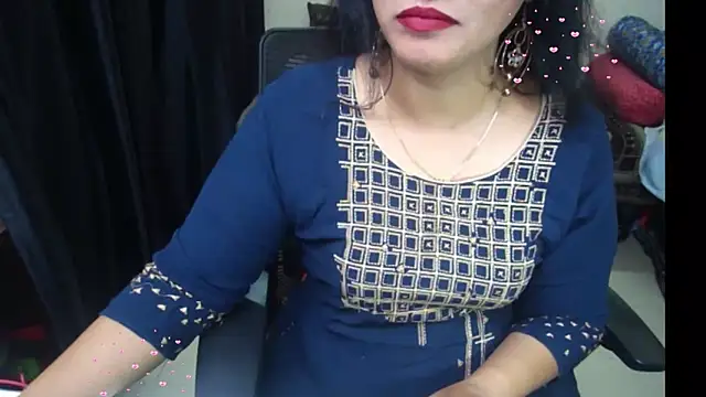 Snapshot of Arushisingh8888 chatting on 24, 5, 2026 Arushisingh8888 online show from 24, 5, 2026