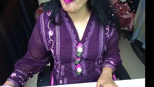 Arushisingh8888 online show from 28, 7, 2026