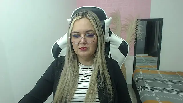 Snapshot of samy_vsn chatting on 14, 7, 2026 samy vsn online show from 14, 7, 2026