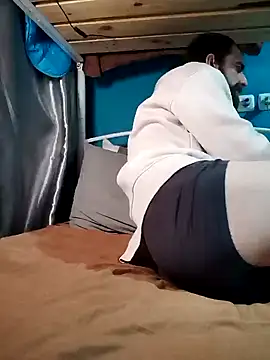 Antonio Vatooo online show from 7, 3, 2025