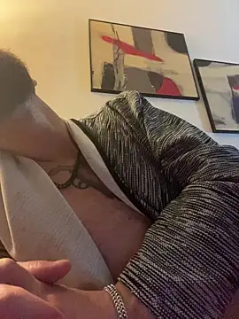 Antonio Vatooo online show from 10, 11, 2025