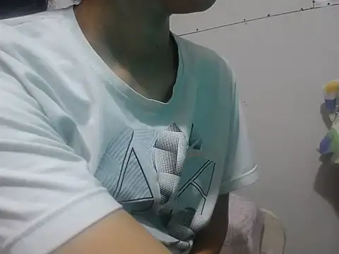 Lili latina online show from 16, 10, 2025