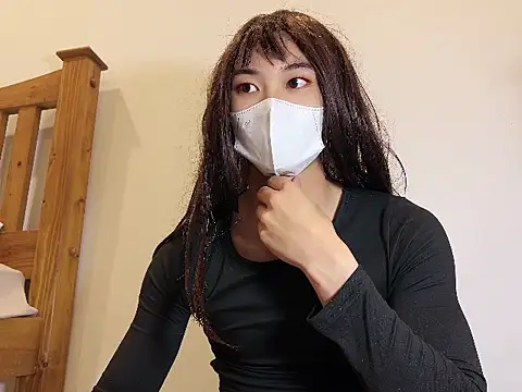 Snapshot of Lei_la chatting on 5, 11, 2025 Lei la online show from 5, 11, 2025