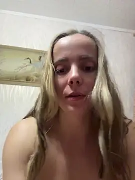 AlisaKissss online show from 4, 7, 2026