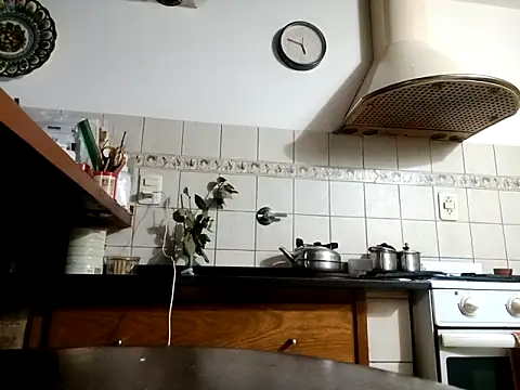 Snapshot of manucho2023 chatting on 28, 9, 2025 manucho2023 online show from 28, 9, 2025