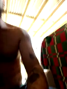 Snapshot of manucho2023 chatting on 3, 11, 2025 manucho2023 online show from 3, 11, 2025