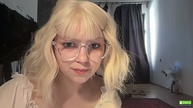 electric babe online show from 2, 8, 2026