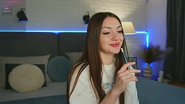 Micky  love online show from 1, 2, 2025