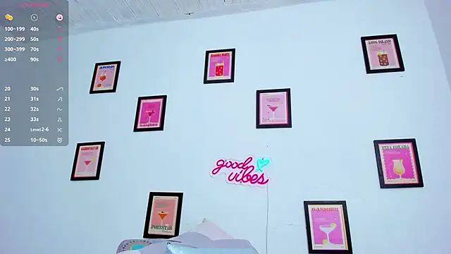 Snapshot of ammy_vsq chatting on 8, 2, 2025 ammy vsq online show from 8, 2, 2025