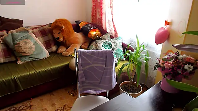 Snapshot of britney_preciouss chatting on 5, 12, 2024 britney preciouss online show from 5, 12, 2024