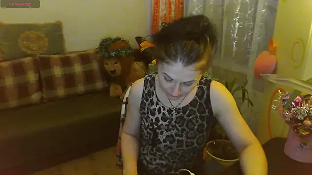 Snapshot of britney_preciouss chatting on 15, 1, 2025 britney preciouss online show from 15, 1, 2025