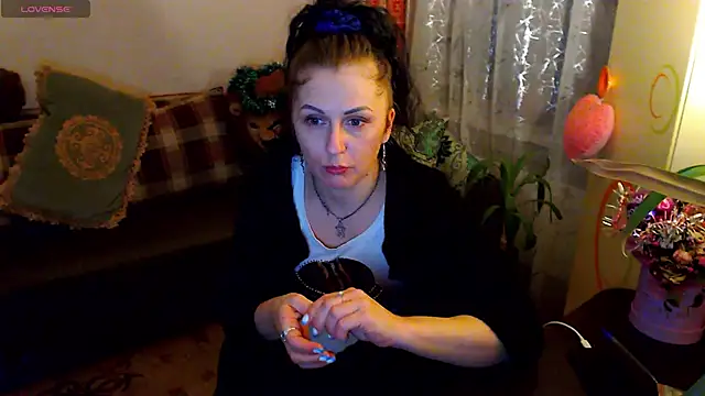 Snapshot of britney_preciouss chatting on 16, 1, 2025 britney preciouss online show from 16, 1, 2025