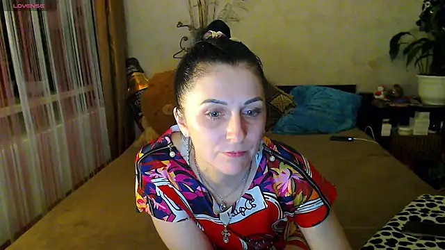 Snapshot of britney_preciouss chatting on 17, 10, 2025 britney preciouss online show from 17, 10, 2025