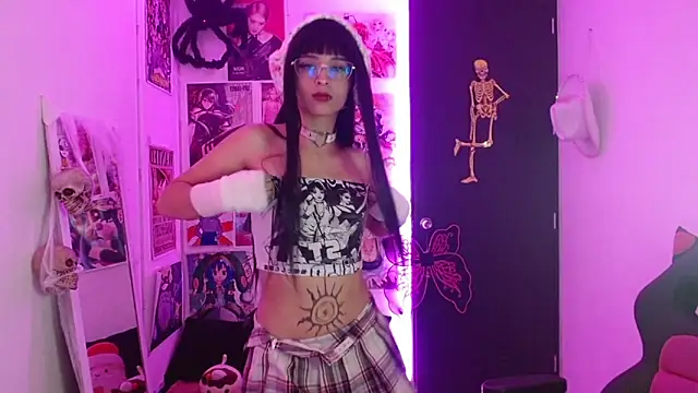 Kind Scarlett online show from 15, 11, 2025