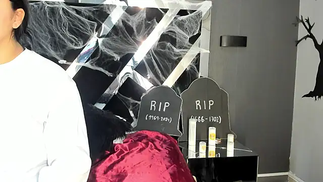 PaulinaDuarte online show from 30, 10, 2025