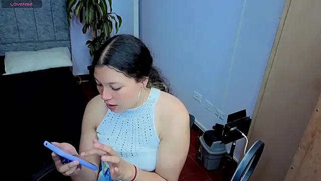 Lana stone  online show from 14, 3, 2026