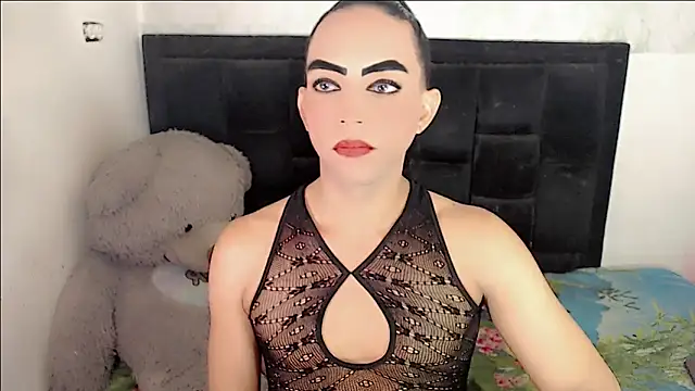 Snapshot of Michell_Queen chatting on 19, 11, 2025 Michell Queen online show from 19, 11, 2025