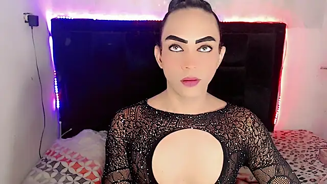 Snapshot of Michell_Queen chatting on 27, 3, 2026 Michell Queen online show from 27, 3, 2026