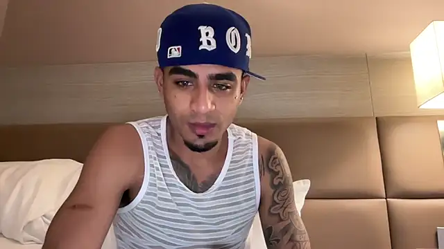 Snapshot of dominic_brandd23 chatting on 11, 10, 2025 dominic brandd23 online show from 11, 10, 2025