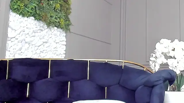 Deliciouslips online show from 11, 9, 2025