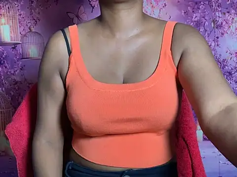 Sexy trisha  7 online show from 16, 7, 2026