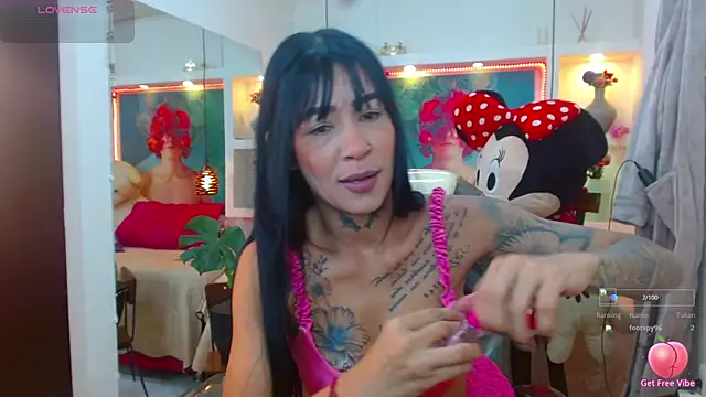 lorenapinto online show from 19, 10, 2025