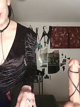 freyamoret online show from 23, 4, 2026