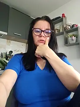 KristenVega online show from 29, 3, 2026