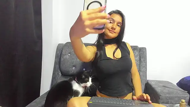 Snapshot of Mayte_sexy chatting on 6, 10, 2025 Mayte sexy online show from 6, 10, 2025