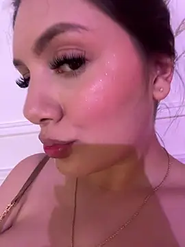 EmilyS   online show from 25, 2, 2025