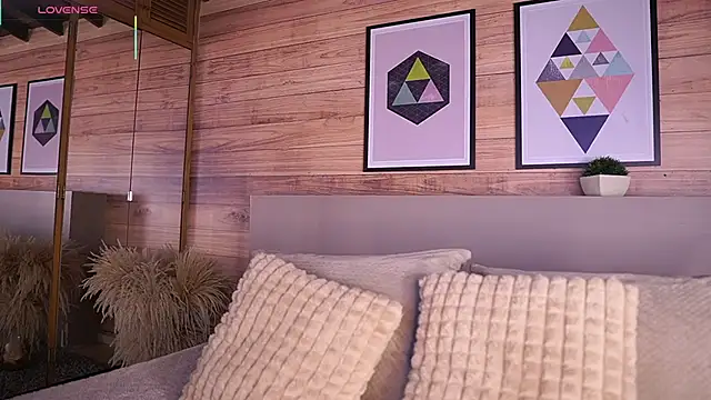 Snapshot of AmmyScott chatting on 6, 11, 2025 AmmyScott online show from 6, 11, 2025