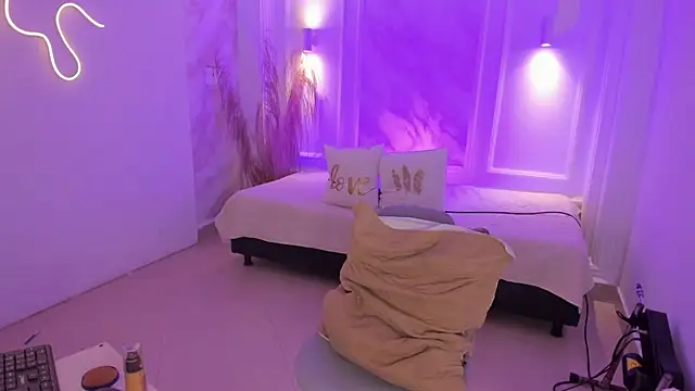 NastassjaCandy online show from 4, 2, 2025