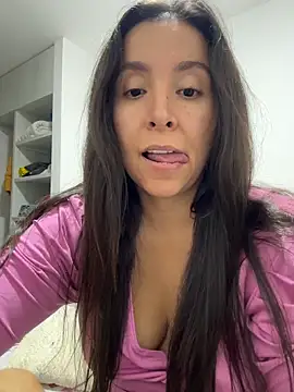 emely sexx20 online show from 10, 6, 2026