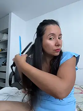emely sexx20 online show from 17, 6, 2026