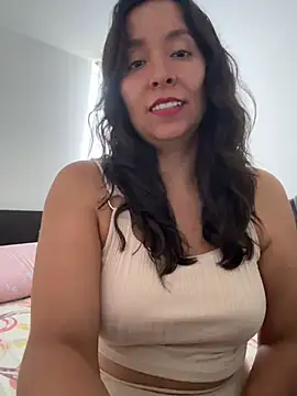 emely sexx20 online show from 30, 6, 2026