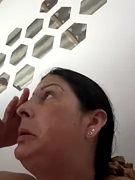 Snapshot of Angelicvill chatting on 28, 10, 2025 Angelicvill online show from 28, 10, 2025