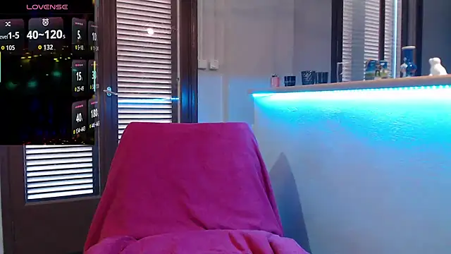 JennaDeluxe online show from 30, 4, 2026