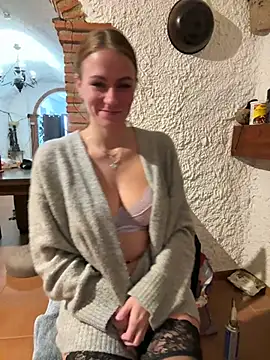 selenaluvv online show from 29, 12, 2024