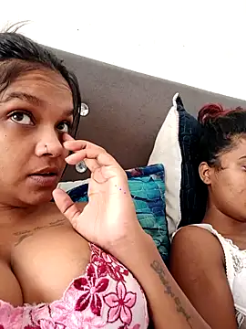 Indianqueen03 online show from 16, 7, 2026