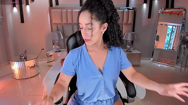 AlessaRomero online show from 20, 5, 2026