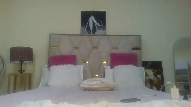 Fine assie online show from 9, 3, 2025