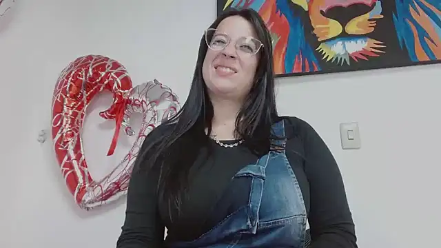 Snapshot of _diana_cute chatting on 2, 10, 2025 diana cute online show from 2, 10, 2025