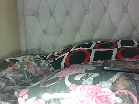 Snapshot of sweet_iddah chatting on 1, 8, 2026 sweet iddah online show from 1, 8, 2026