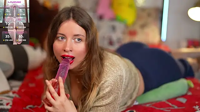 Snapshot of SweetyKitty18 chatting on 17, 9, 2025 SweetyKitty18 online show from 17, 9, 2025