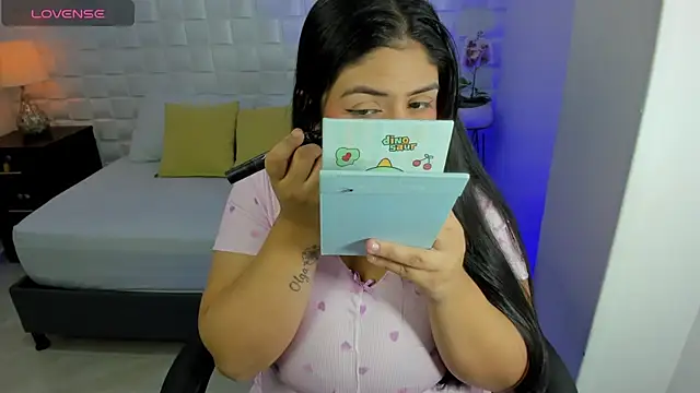 iris torrez  online show from 24, 6, 2026